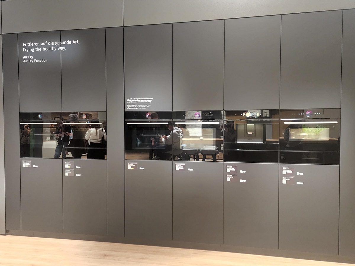 IFA 2022 Bosch adds steam and air fry functions to Series 8 ovens